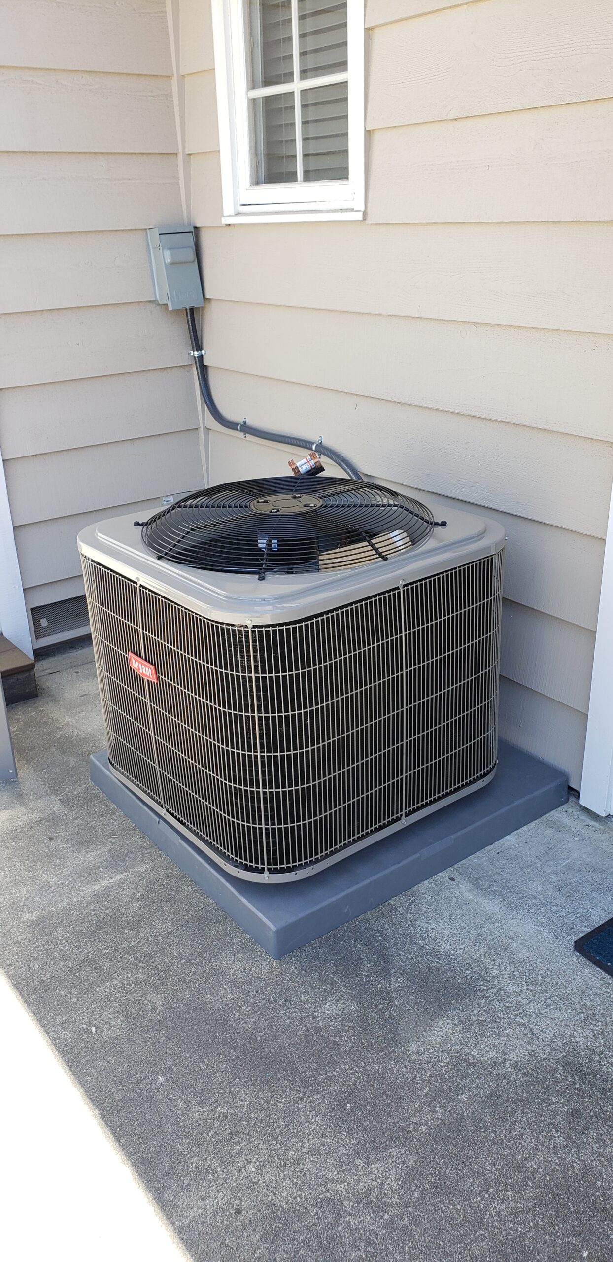 Air Conditioner Outdoor Condenser